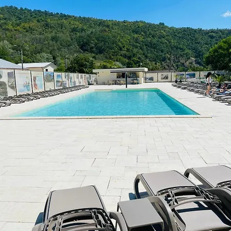 Vega Resort Restaurant & Lodge-2